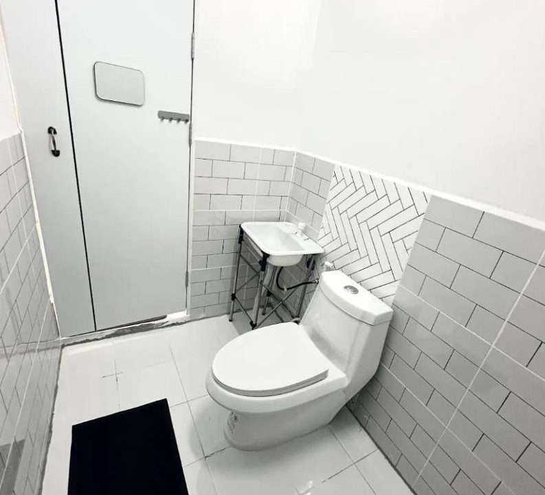 Photo of Bathroom in Tha Bo