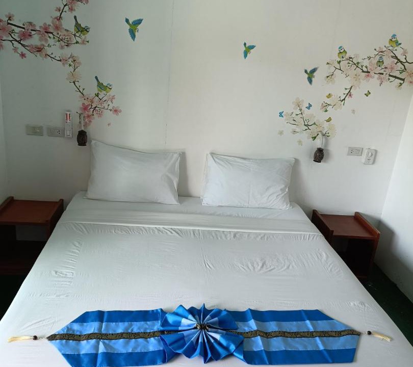 Photo of Bedroom in Ko Mook