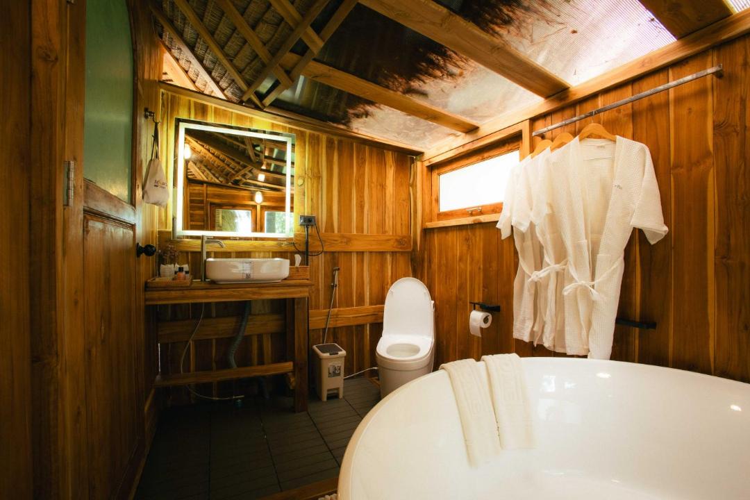 Photo of Bathroom in Pua