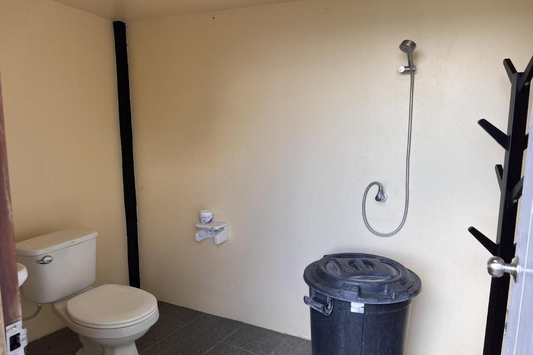 Photo of Bathroom in Na Mom