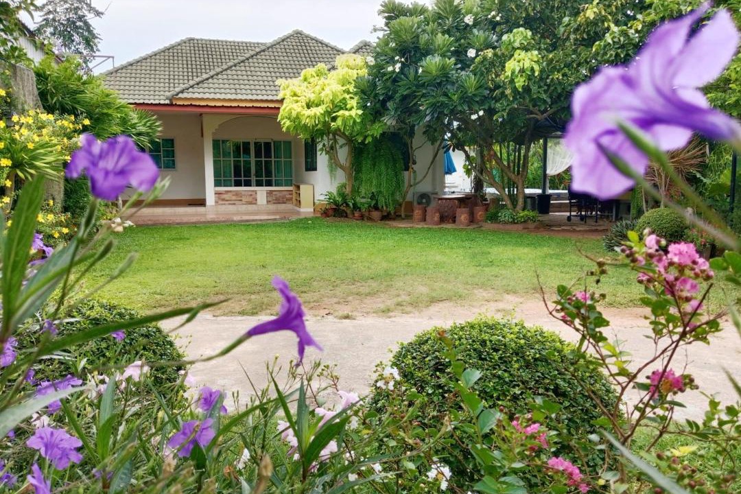 Photo of Buildings in Sattahip