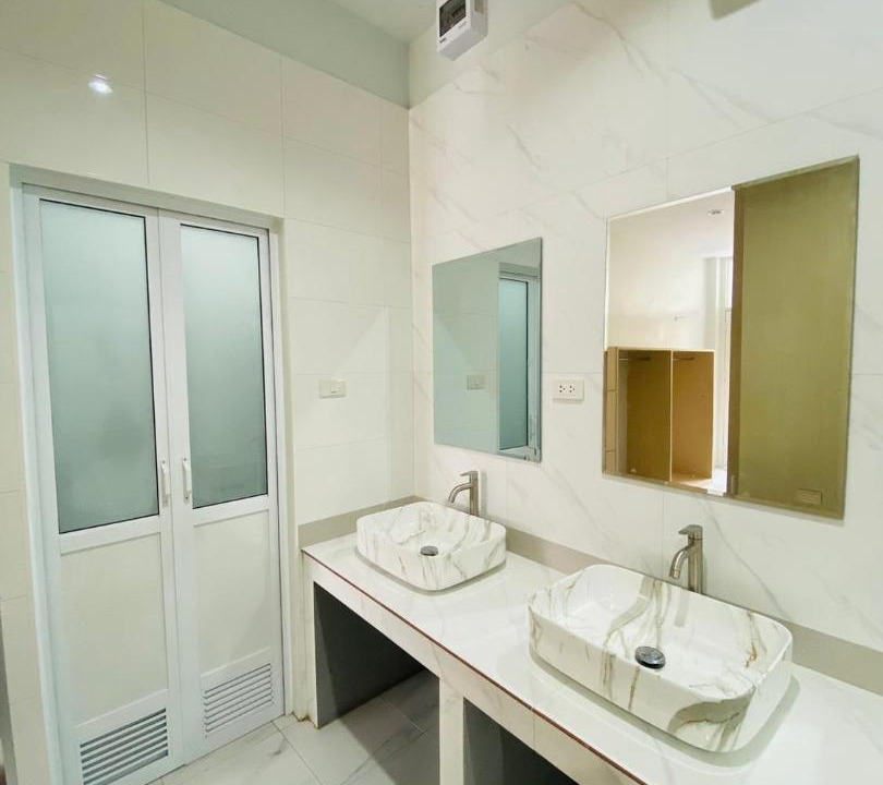 Photo of Bathroom in Kho Hong