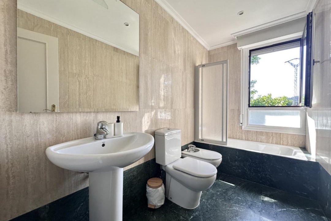 Photo of Bathroom in Guemes