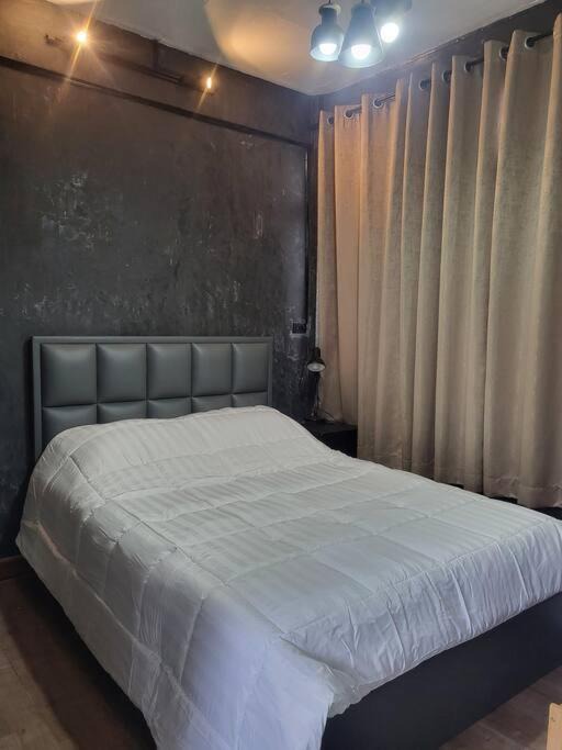 Photo of Bedroom in Samran Rat