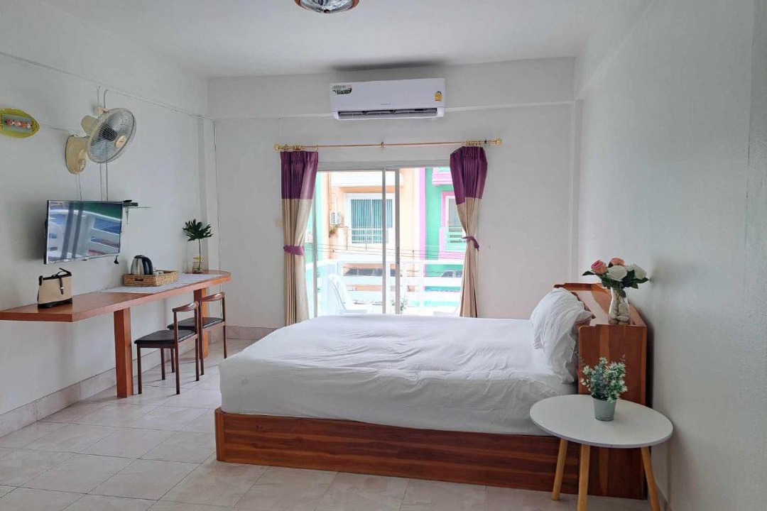 Photo of Bedroom in Cha-am