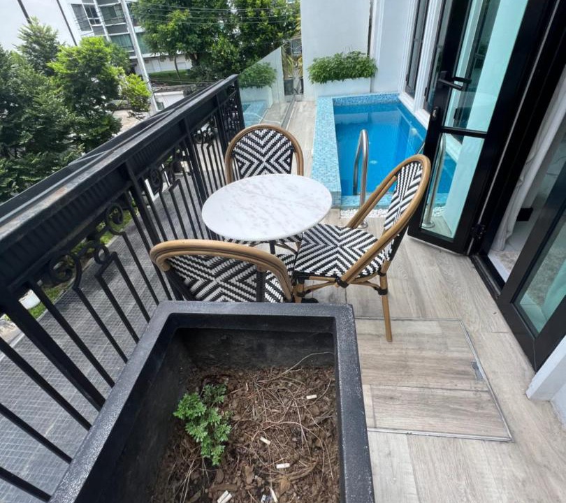 Photo of Patio Balcony in Phra Khanong Nuea