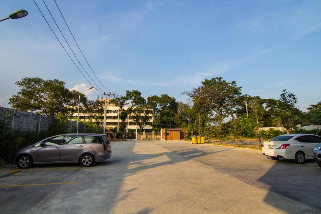 Photo of Others in Bang Kra So
