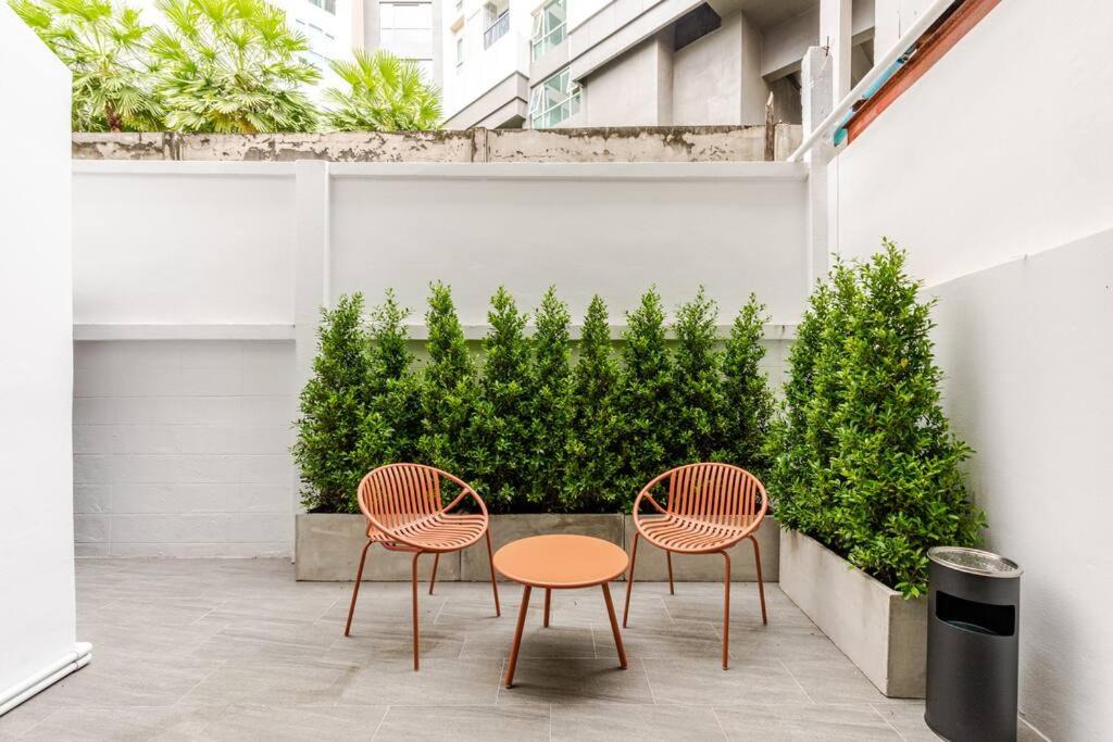Photo of Patio Balcony in Yan Nawa