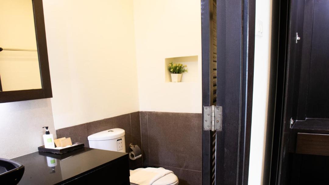 Photo of Bathroom in Hat Chao Samran