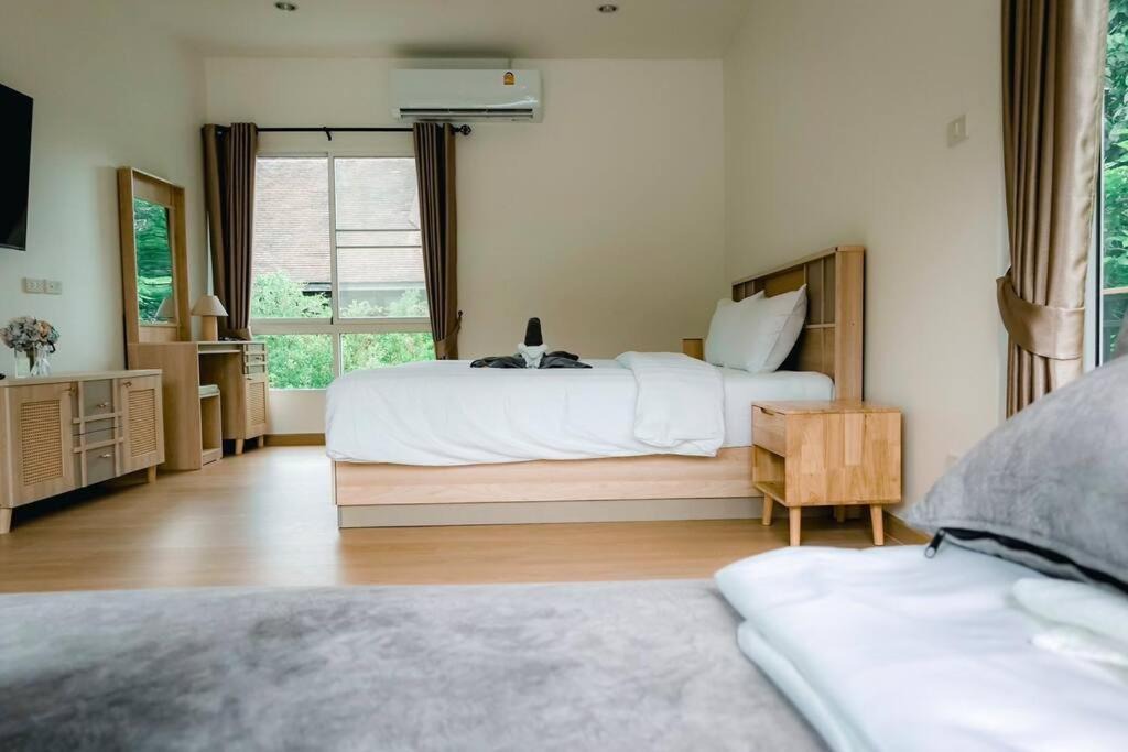 Photo of Bedroom in Su Thep