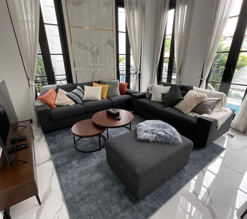 Photo of Livingroom in Phra Khanong Nuea