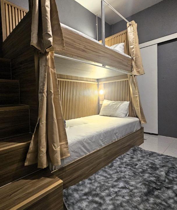 Photo of Bedroom in Haad Rin