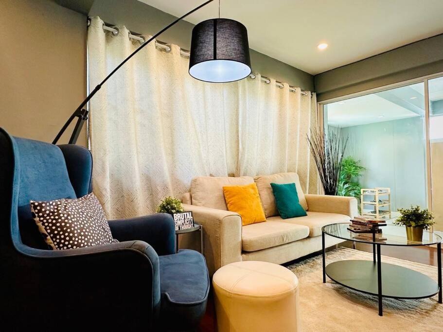 Photo of Livingroom in Bang Rak
