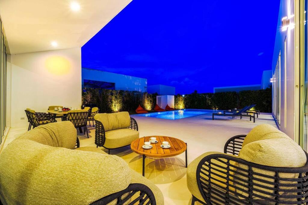 Photo of Patio Balcony in Khao Tao