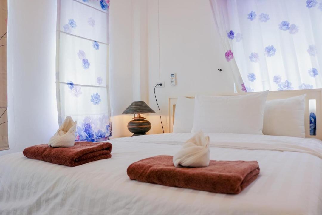 Photo of Bedroom in Koh Lan