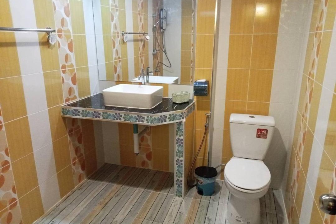 Photo of Bathroom in Khuan Ka Long