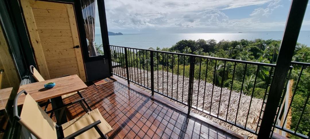 Photo of Patio Balcony in Haad Pleayleam