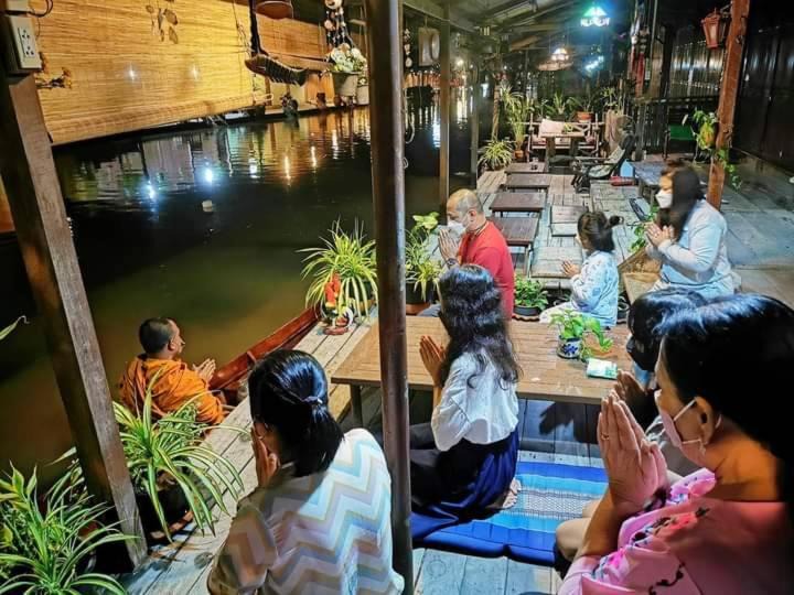 Photo of Others in Amphawa