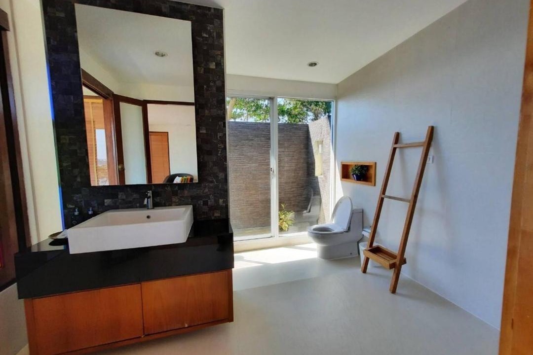 Photo of Bathroom in Ko Mak