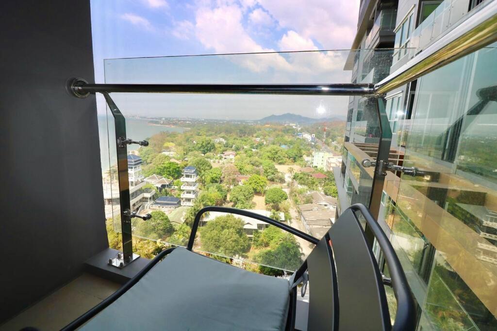 Photo of Patio Balcony in Si Racha