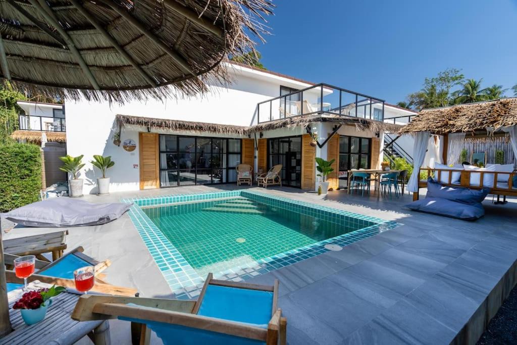 Photo of Others in Ko Lanta