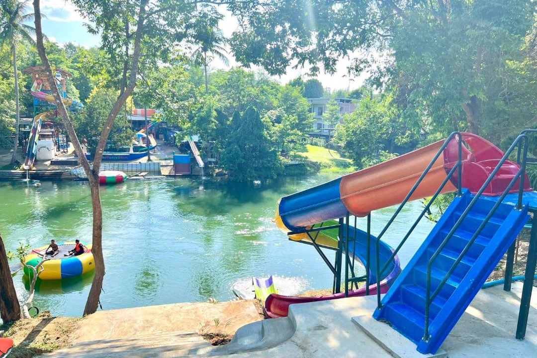 Photo of Others in Kaeng Krachan