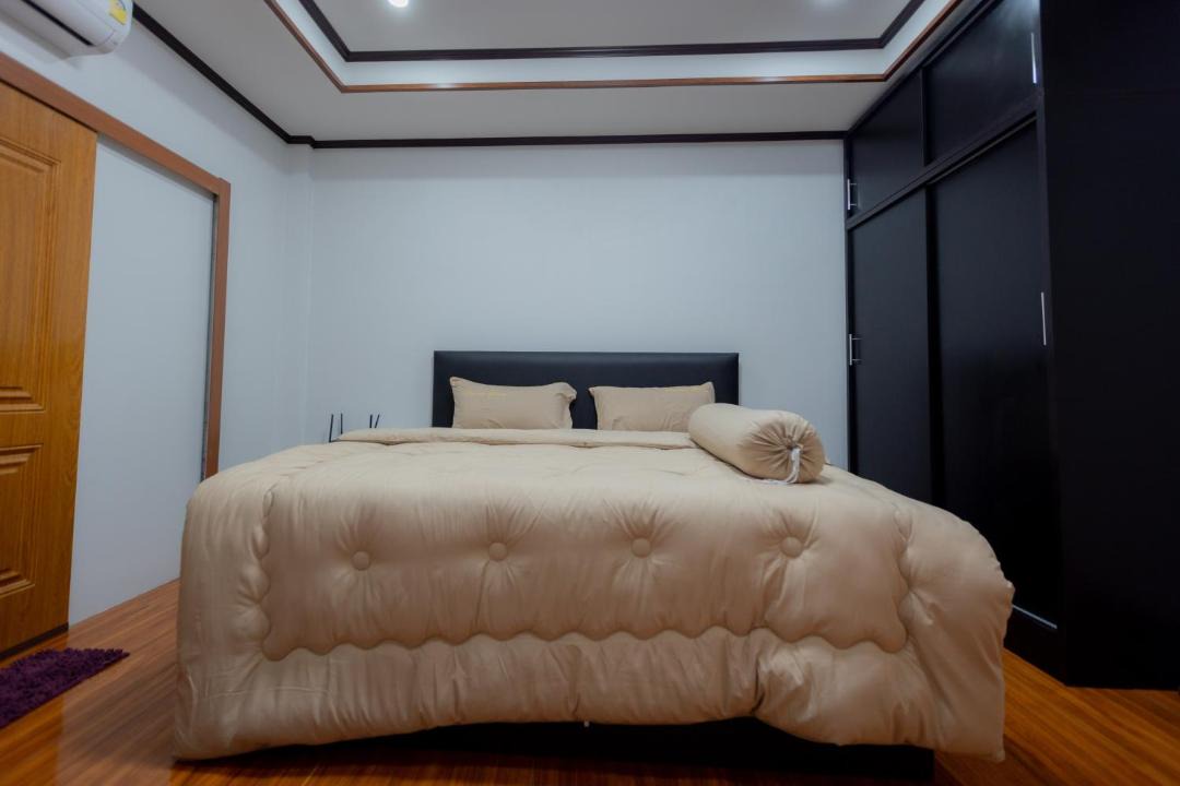 Photo of Bedroom in Saraphi