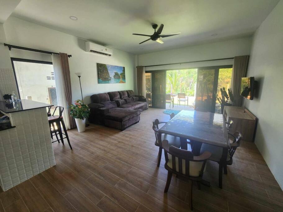 Photo of Livingroom in Ko Lanta