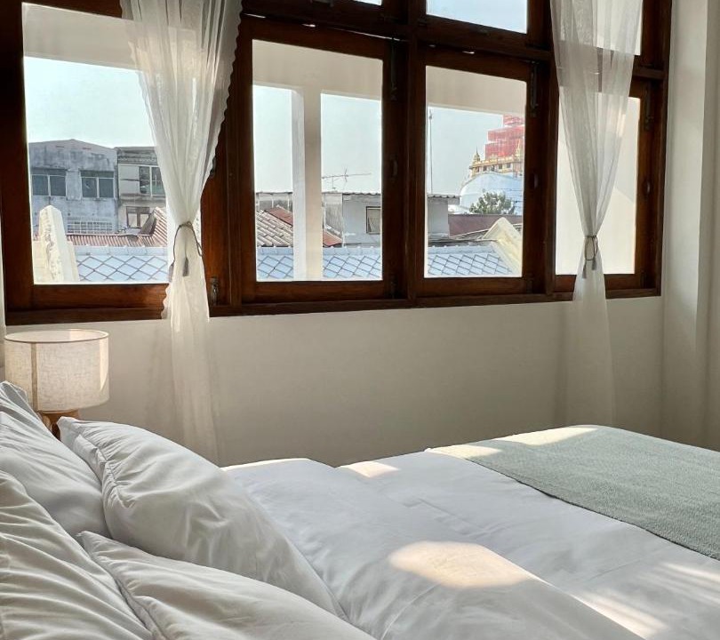 Photo of Bedroom in Pom Prap Sattru Phai