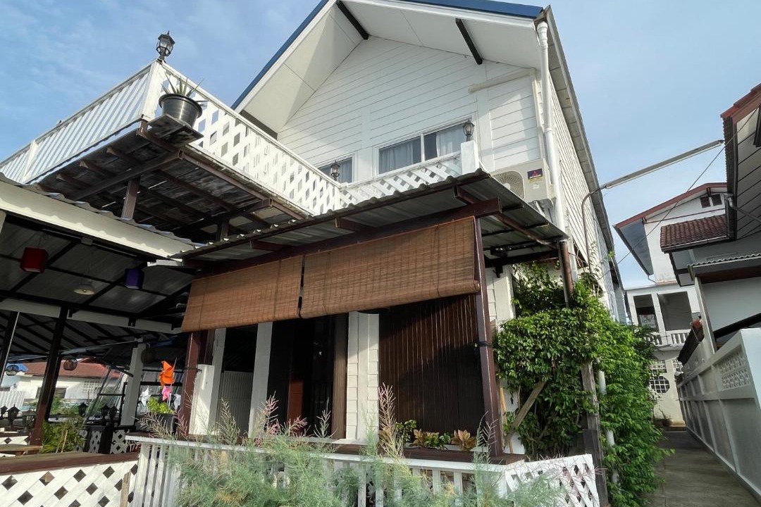 Photo of Livingroom in Nakhon Chai Si