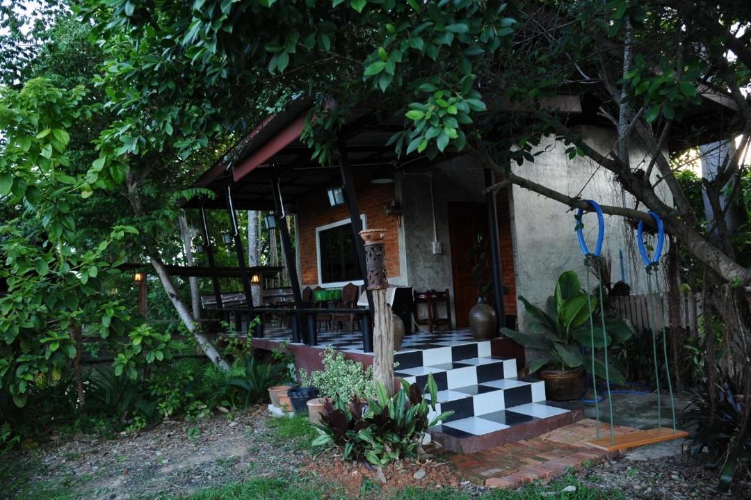 Photo of Others in Pua