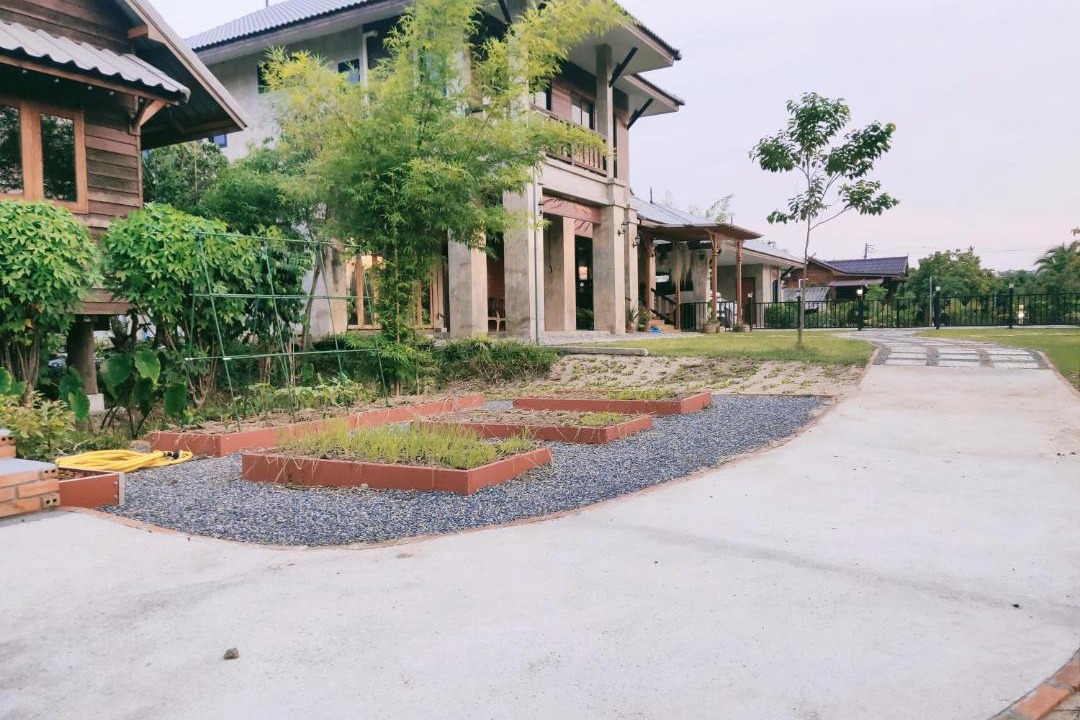 Photo of Buildings in Thung Satok