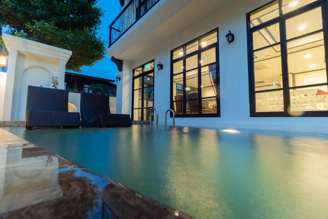 Photo of Outdoor in Wua Lai