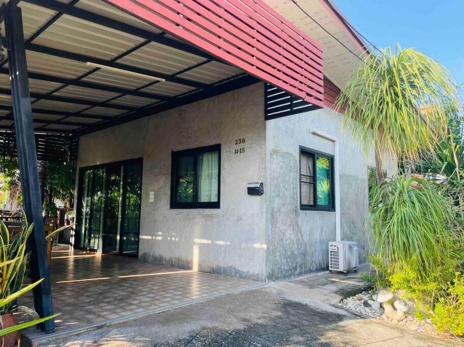 Photo of Buildings in Sakon Nakhon
