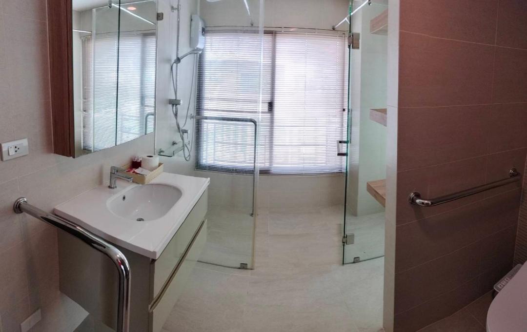Photo of Bathroom in Chom Phon