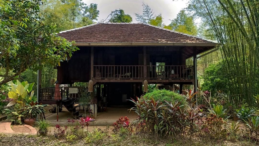 Photo of Buildings in Chiang Dao