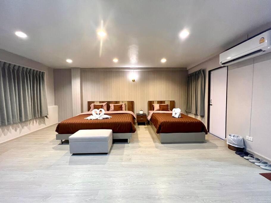 Photo of Livingroom in Bangkok Old Town