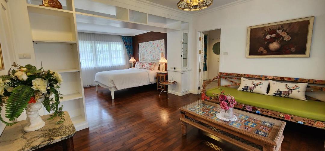Photo of Livingroom in Old City