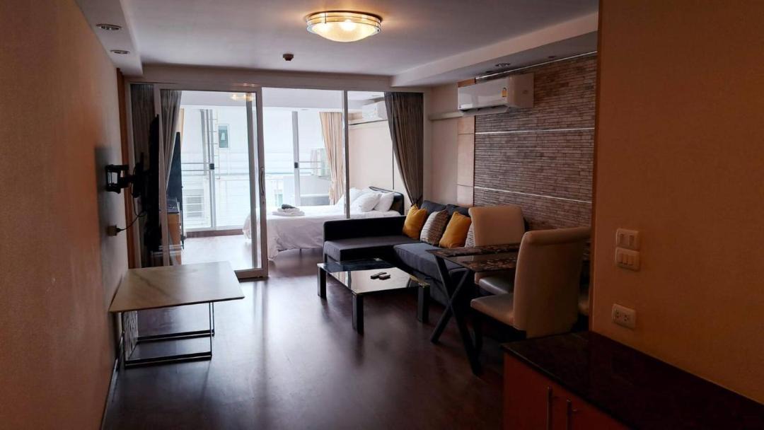 Photo of Livingroom in Khlong Toei Nuea