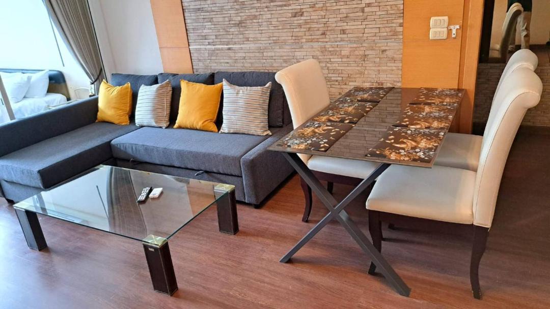Photo of Livingroom in Khlong Toei Nuea