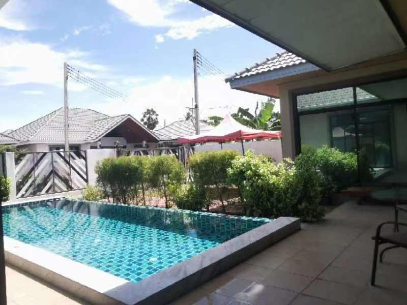Photo of Outdoor in Hin Lek Fai