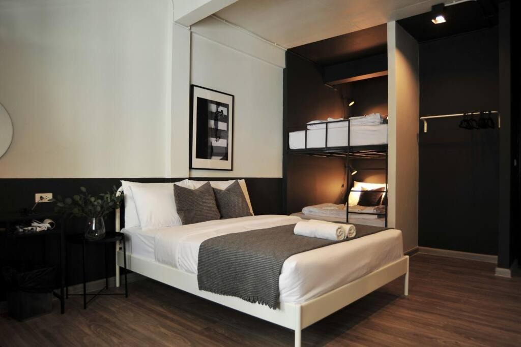 Photo of Bedroom in Phra Khanong Nuea