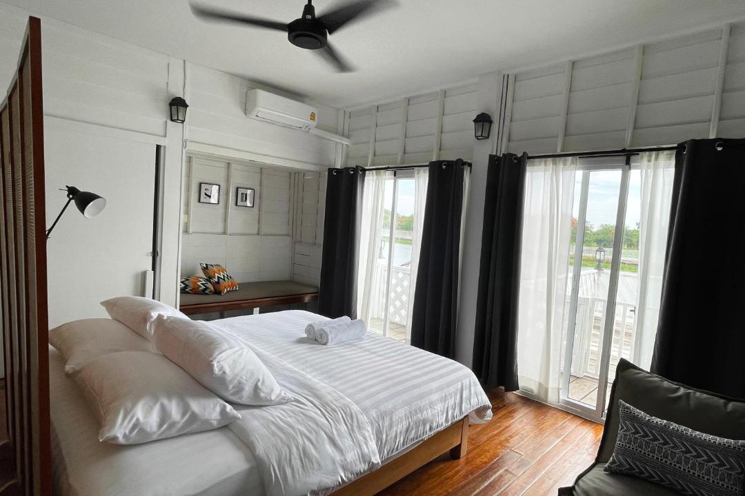 Photo of Bedroom in Nakhon Chai Si
