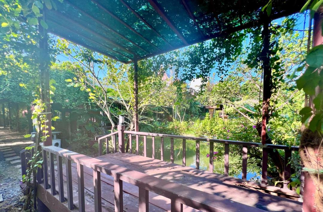 Photo of Patio Balcony in Sam Phran