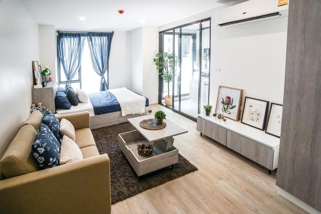 Photo of Livingroom in China Town