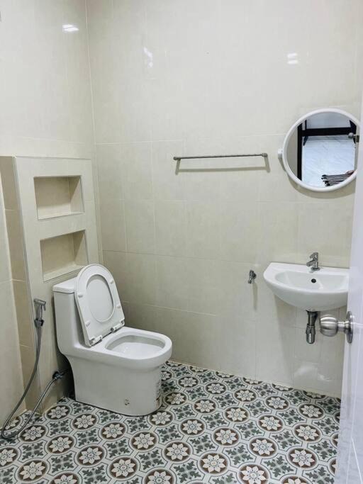 Photo of Bathroom in Khanom