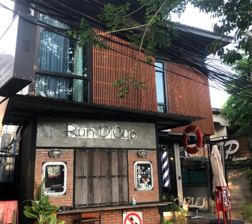 Photo of Buildings in Saen Suk