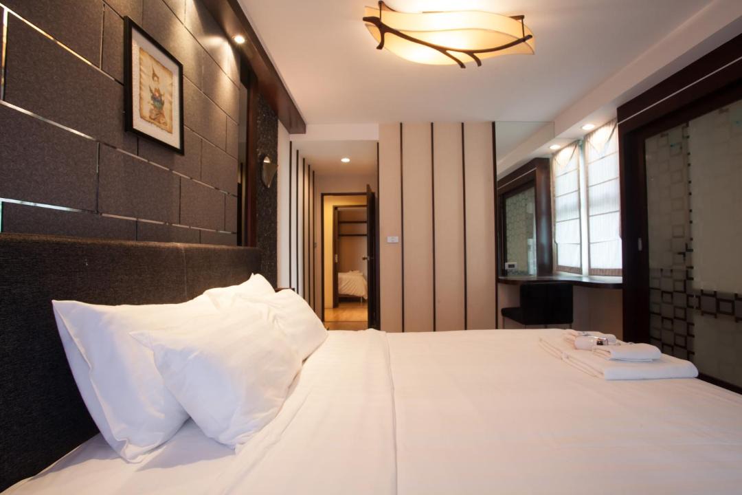Photo of Bedroom in Khlong Toei Nuea