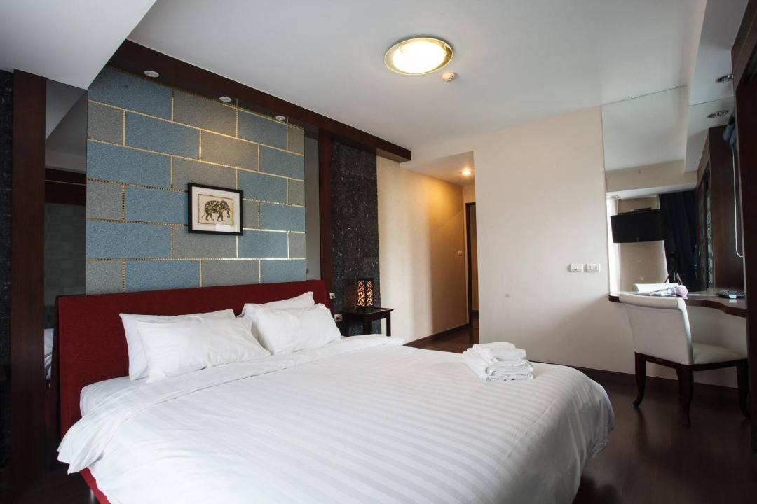 Photo of Bedroom in Khlong Toei Nuea
