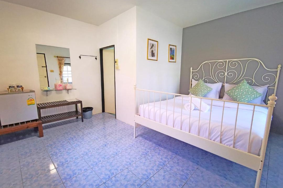 Photo of Bedroom in Laem Phak Bia